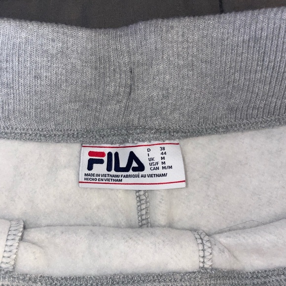 Fila joggers - Picture 2 of 3